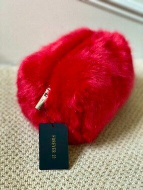 NWT Bright Red Soft Fluffy Faux Fur Travel Cosmetics Bag #4